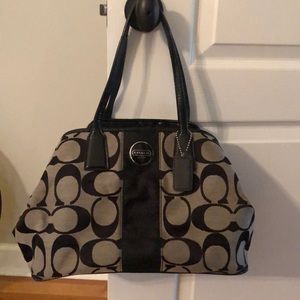 Coach • Gently Loved • Purse 👛